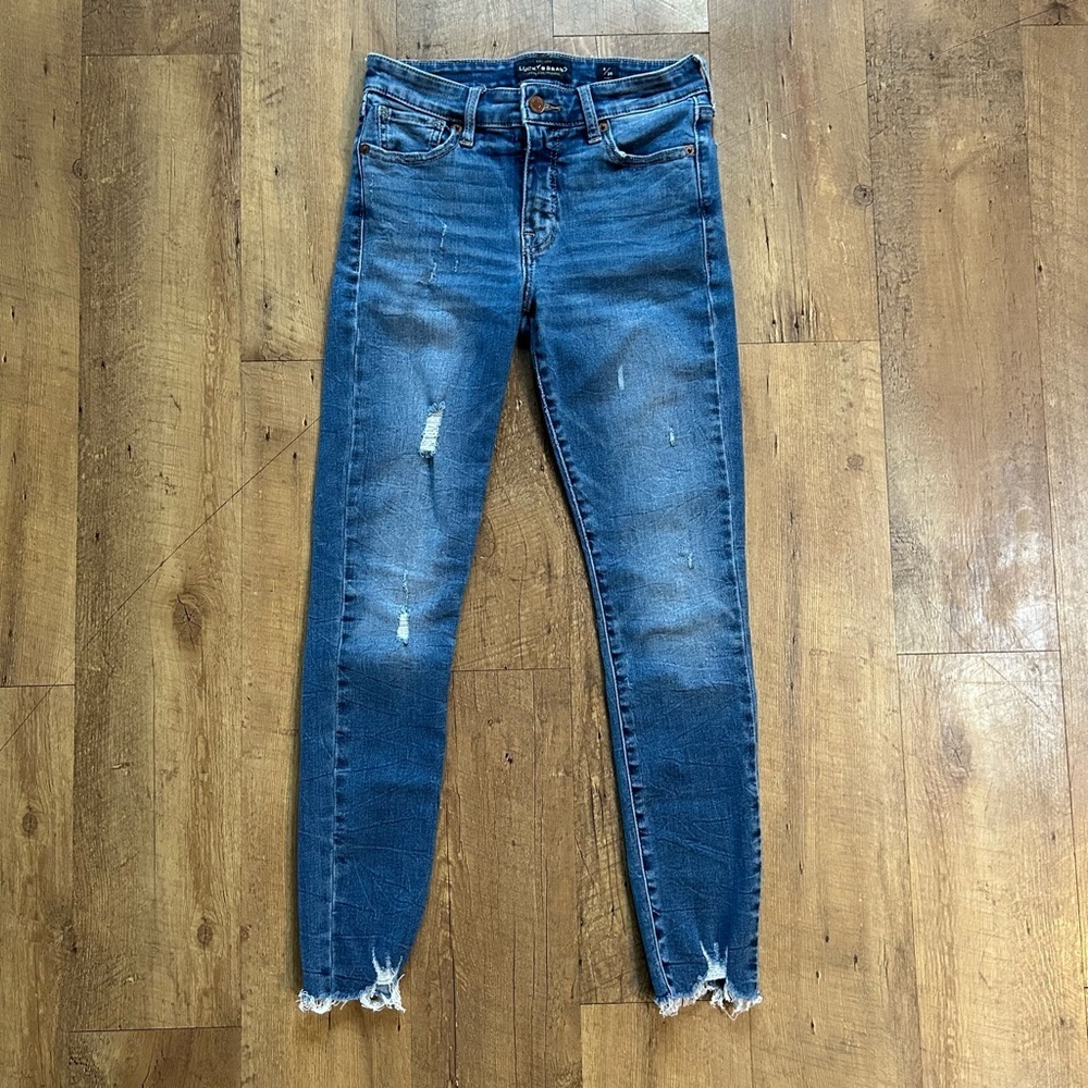 Lucky Brand Ava Skinny Jeans Mid Rise Distressed Raw Hem Medium Wash Size 2/26